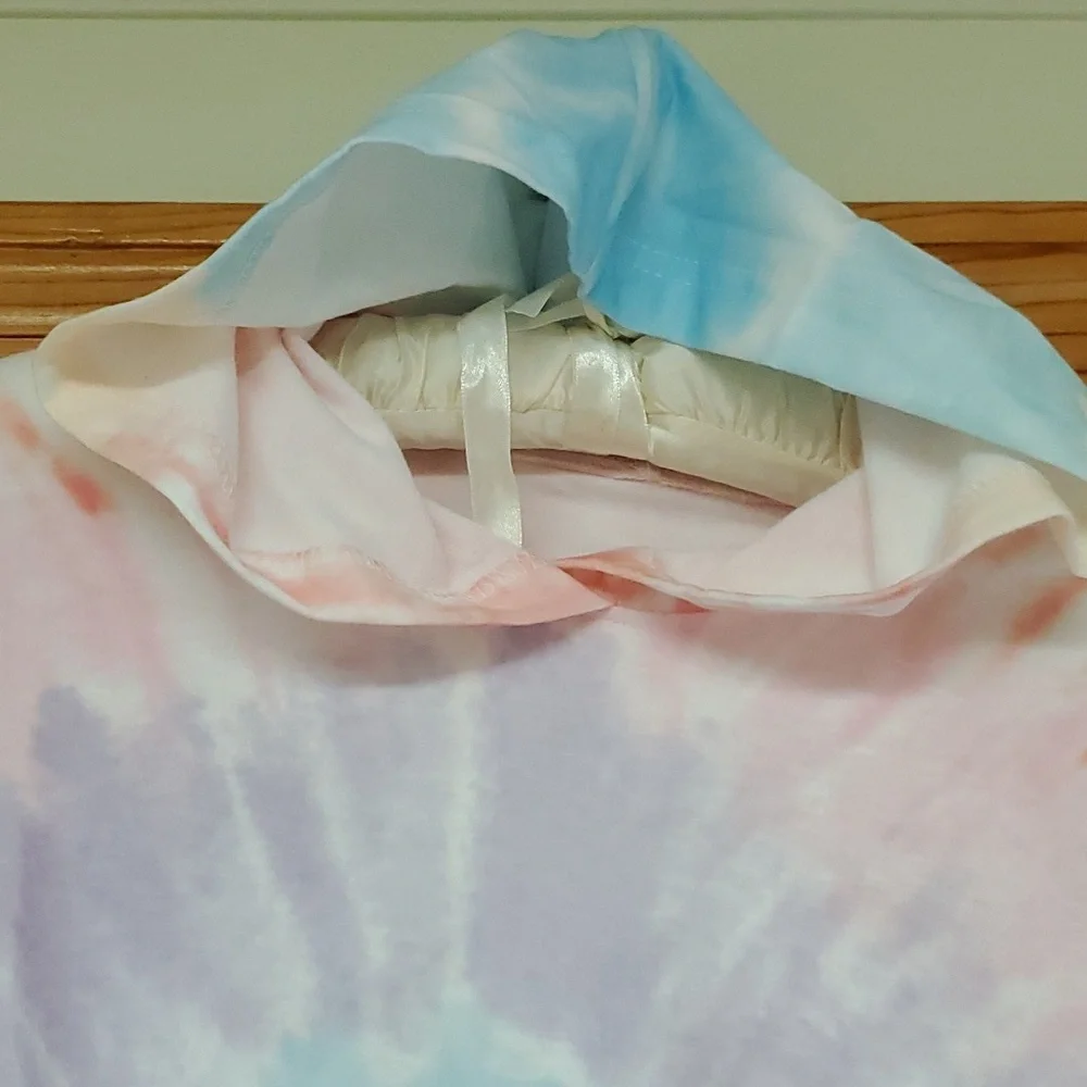 LAST ONE! Girls XL soft tie-dye sweatshirt hoodie pink, blue, yellow, purple